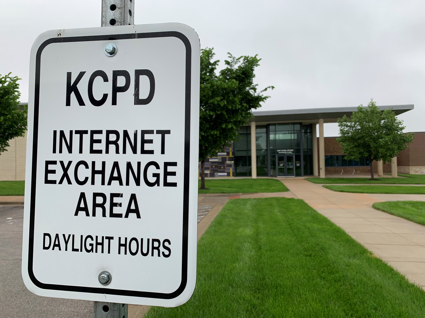 Internet Exchange Area sign.jpg